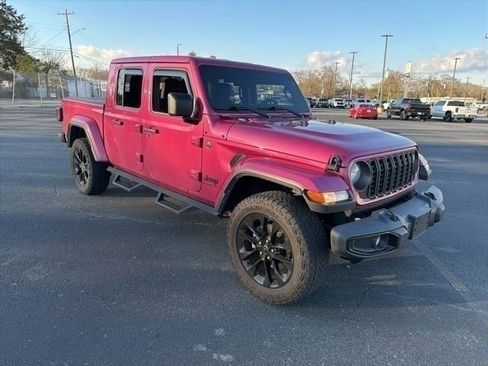 Used 2024 Jeep Gladiator Sport image 5