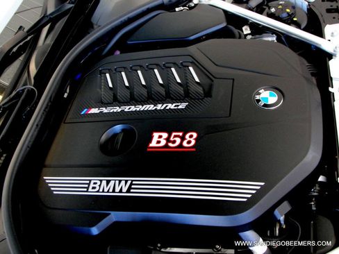 Used 2024 BMW M440i Coupe w/ Premium Package RWD image 5