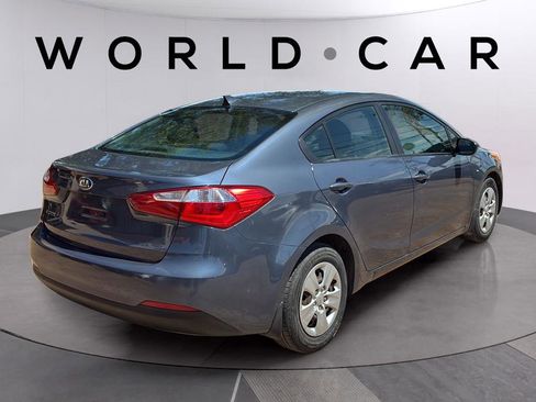 Used 2016 Kia Forte LX FWD image 17