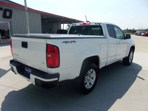 Used 2022 Chevrolet Colorado LT w/ Fleet Safety Package AWD/4WD image 3