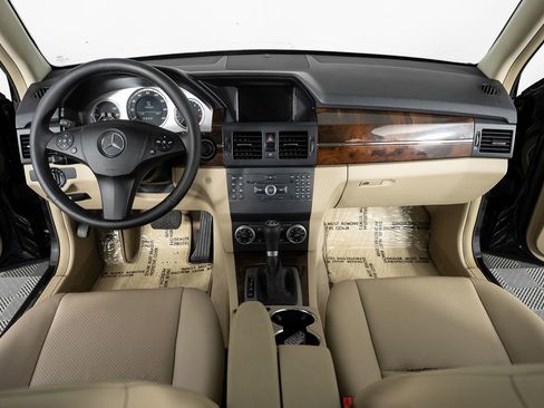 Used 2010 Mercedes-Benz GLK 350 2WD image 35