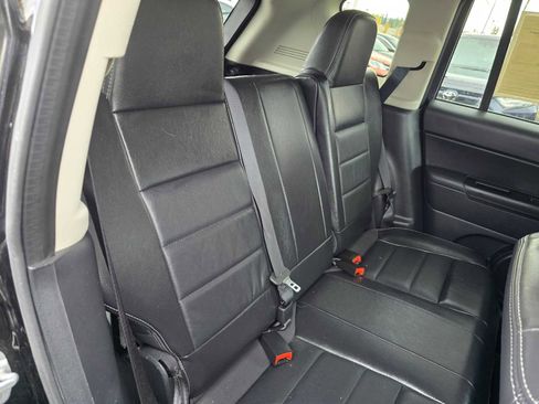 Used 2015 Jeep Compass Sport image 16