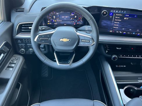 New 2026 Chevrolet Tahoe Premier w/ Sun And Tow Package AWD/4WD image 14