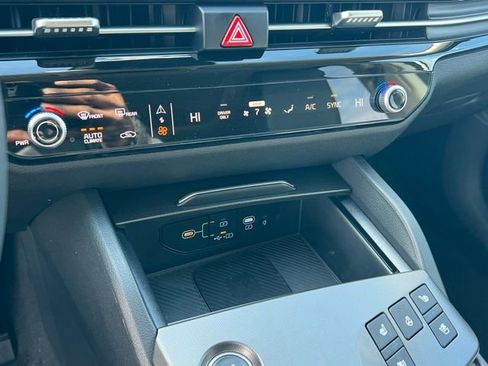 New 2026 Kia Sportage SX Prestige AWD/4WD image 21