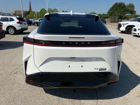 Used 2023 Lexus RZ 450e Premium w/ Technology Package AWD/4WD image 5