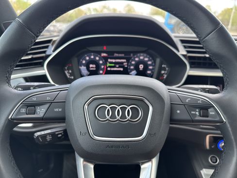 Used 2023 Audi Q3 2.0T Premium Plus image 10