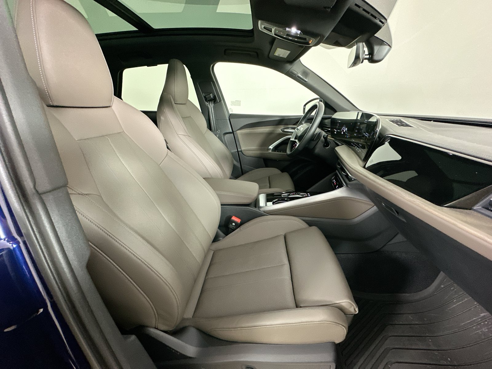Certified 2025 Audi Q5 Premium Plus AWD/4WD image 43