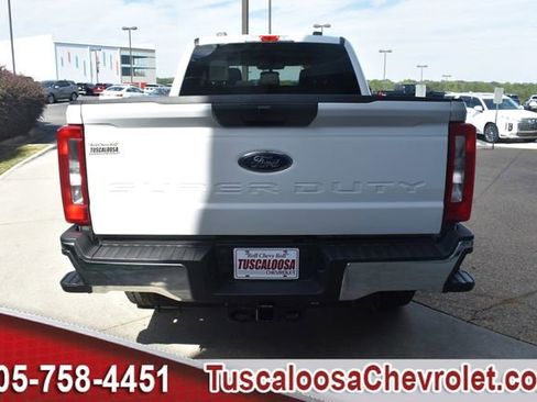 Used 2025 Ford F250 XLT w/ FX4 Off-Road Package image 8