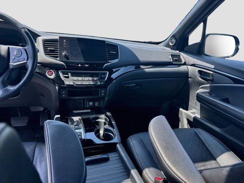 Used 2023 Honda Passport Elite image 24