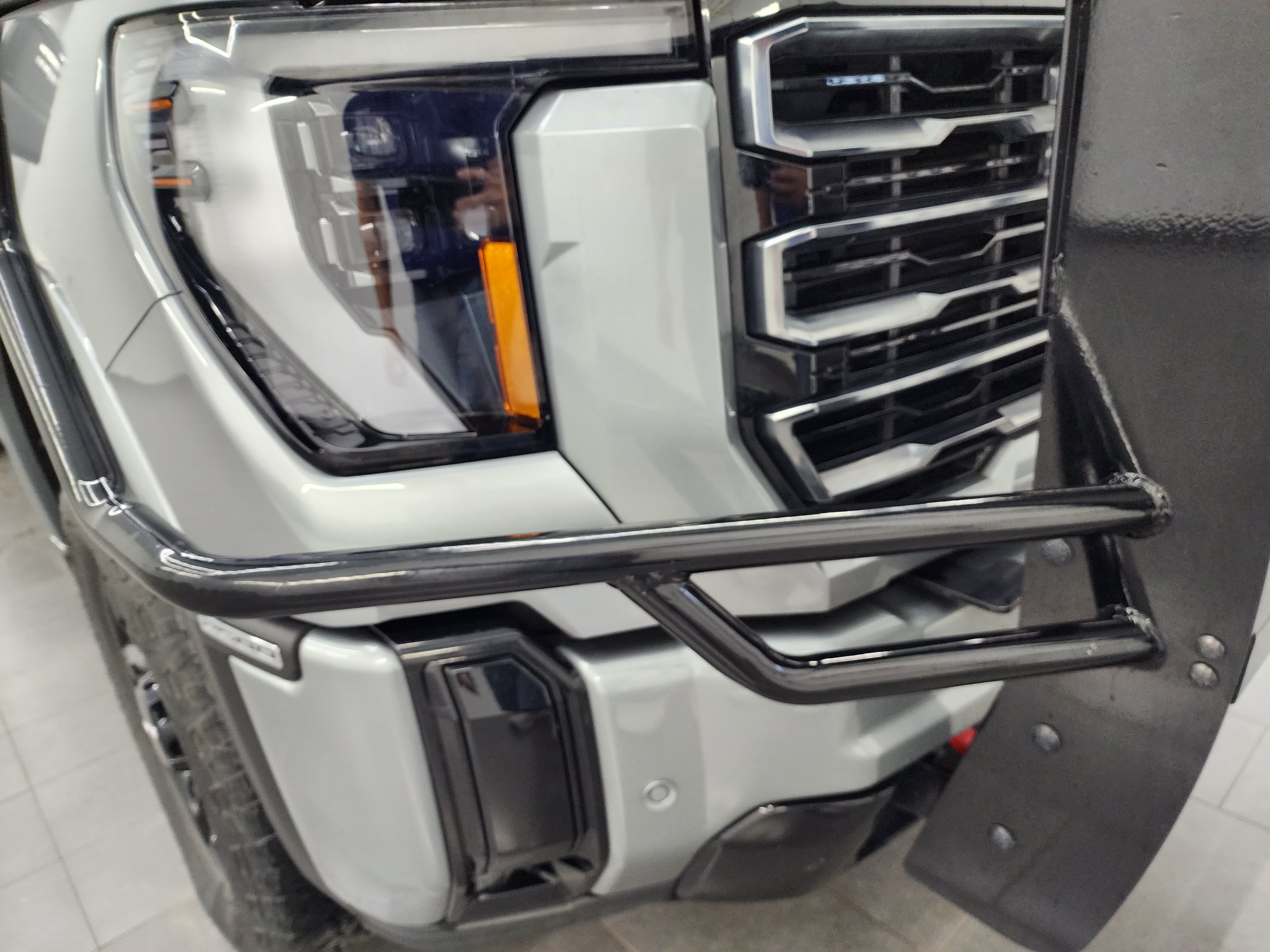 Used 2025 GMC Sierra 2500 AT4 w/ AT4 Premium Plus Package AWD/4WD image 28