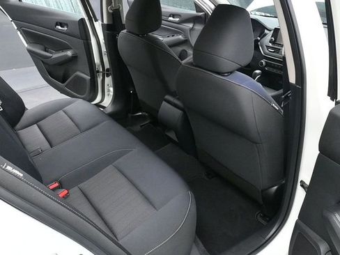 Used 2021 Nissan Altima 2.5 S image 9