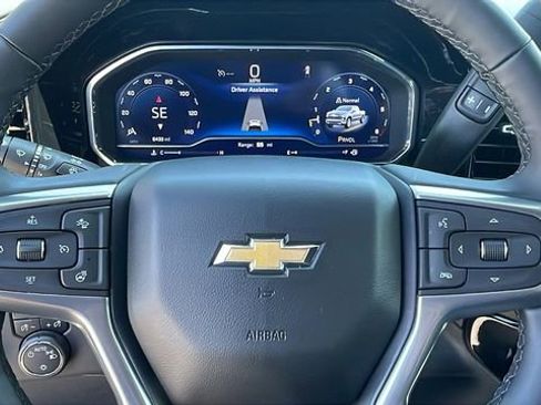 Used 2024 Chevrolet Silverado 1500 LT RWD image 20
