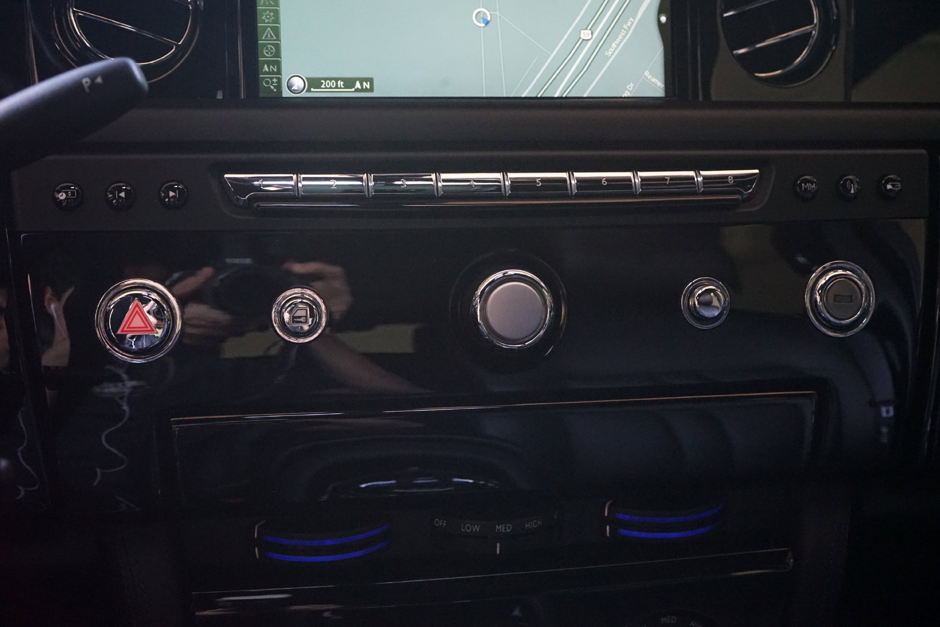 Used 2013 Rolls-Royce Phantom Sedan RWD image 18