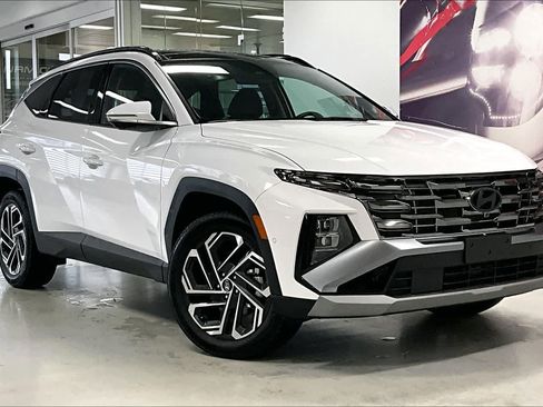 Used 2025 Hyundai Tucson Limited image 20