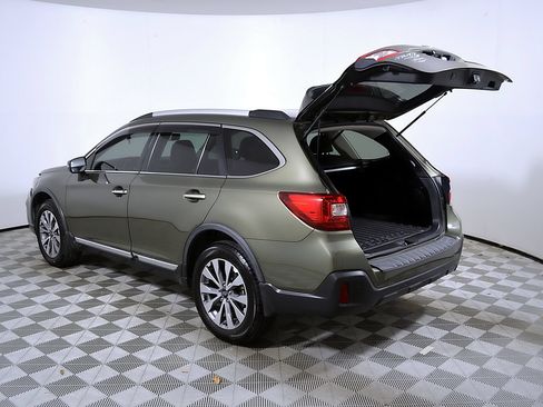 Used 2018 Subaru Outback 2.5i Touring w/ Protection Package #1 AWD/4WD image 10