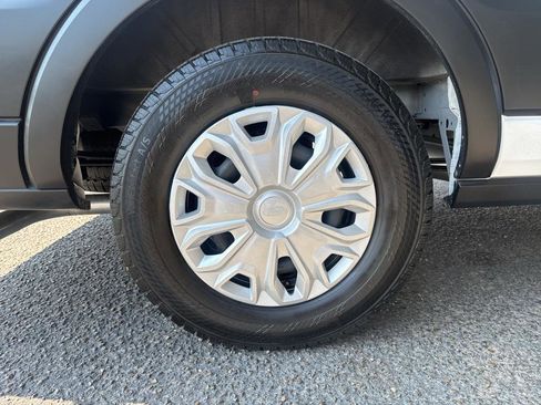 Used 2024 Ford Transit 350 XLT image 8