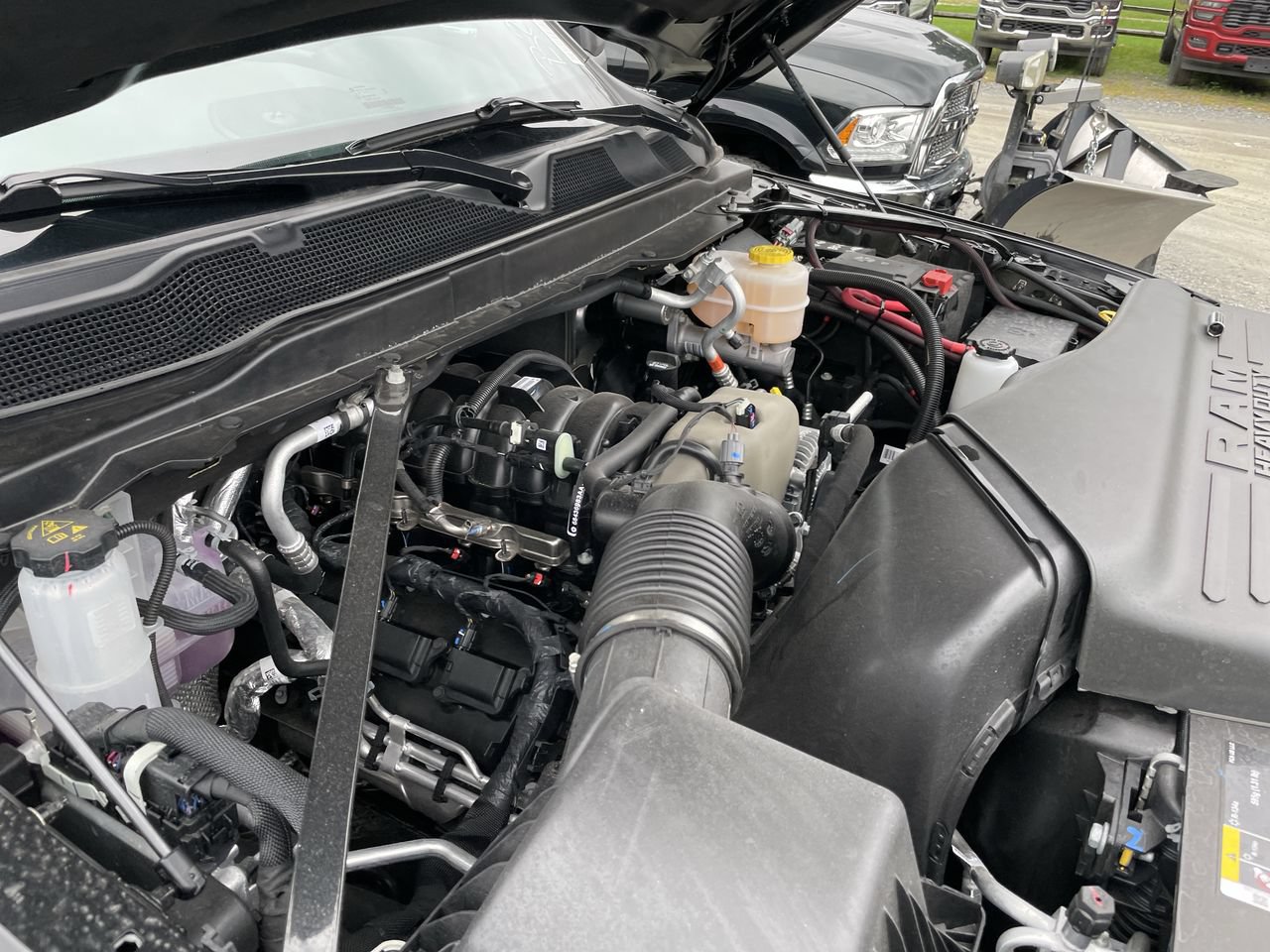 New 2026 RAM 3500 Tradesman AWD/4WD image 39