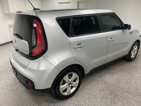 Used 2019 Kia Soul image 5