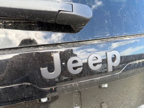 New 2026 Jeep Cherokee Limited AWD/4WD image 18