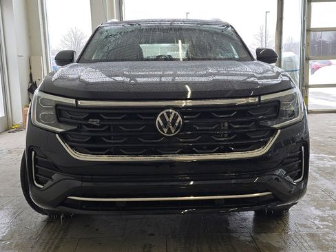 New 2024 Volkswagen Atlas Cross Sport SEL R-Line image 9