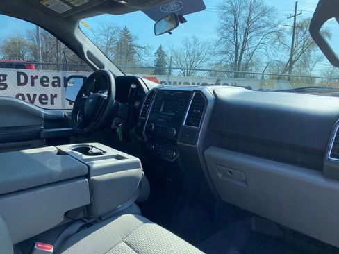 Used 2016 Ford F150 XLT w/ XTR Package AWD/4WD image 19