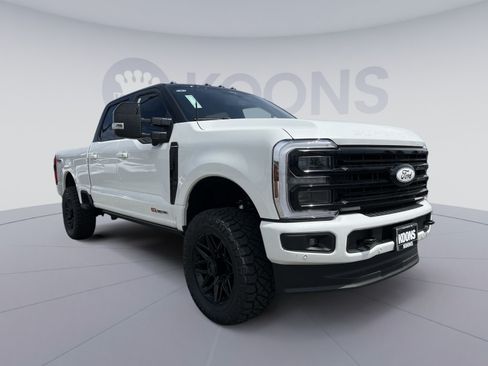 New 2026 Ford F250 Platinum AWD/4WD image 10