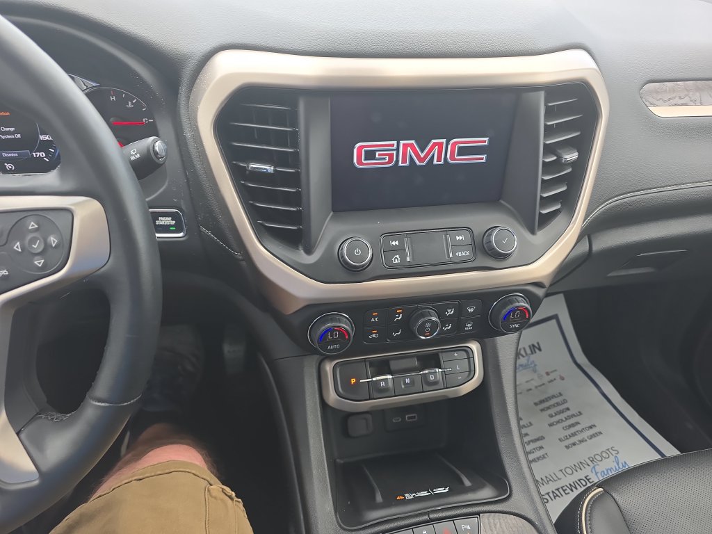 Used 2023 GMC Acadia Denali AWD/4WD image 19