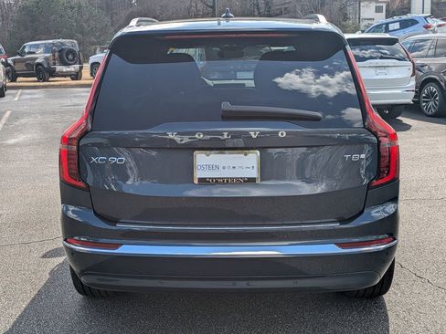Used 2026 Volvo XC90 B6 Ultra w/ Protection Package AWD/4WD image 5