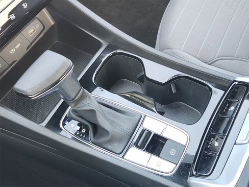 Used 2024 Hyundai Santa Cruz SEL image 19