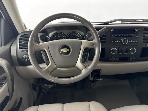 Used 2012 Chevrolet Silverado 1500 LT image 26