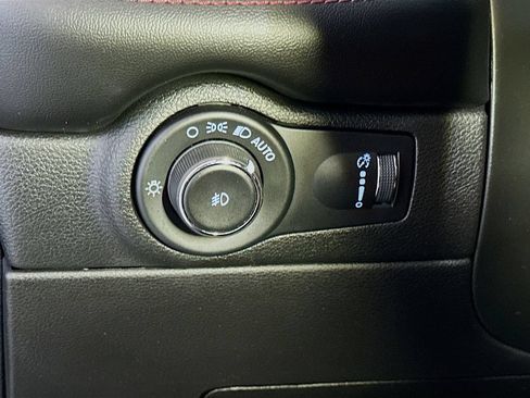 Certified 2023 Dodge Durango GT AWD/4WD image 10