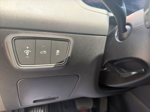 Used 2023 Hyundai Santa Cruz Limited AWD/4WD image 17