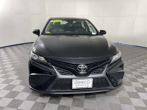 Used 2024 Toyota Camry SE w/ Cold Weather Package AWD/4WD image 3