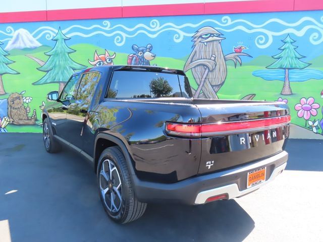 Used 2023 Rivian R1T Adventure Dual AWD/4WD image 8