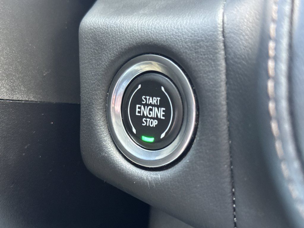 Used 2024 Chevrolet Tahoe High Country AWD/4WD image 29