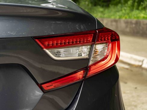 Used 2020 Honda Accord LX image 13