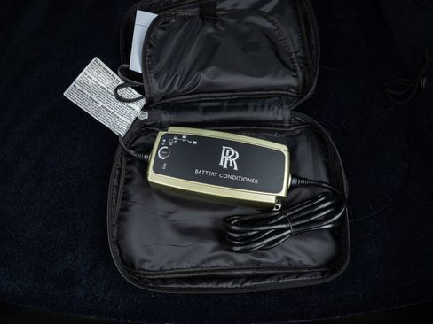 Used 2023 Rolls-Royce Ghost Black Badge w/ Black Badge Ghost Package image 88