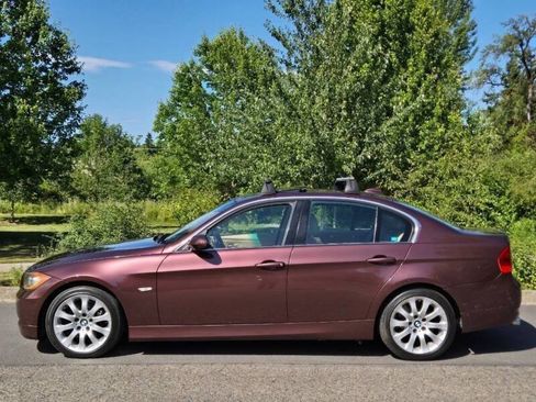 Used 2006 BMW 330xi Sedan image 9