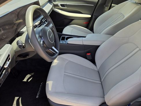 Used 2026 Hyundai Sonata SEL AWD/4WD image 8