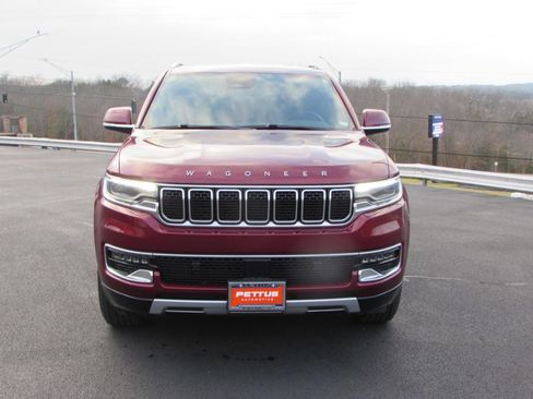 Used 2022 Jeep Wagoneer Series II image 2