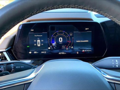 Used 2025 Chevrolet Tahoe High Country w/ Sun And Tow Package image 23