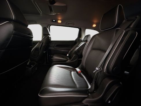 Used 2023 Honda Odyssey Elite image 25