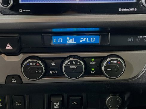 Used 2022 Toyota Tacoma SR5 image 25