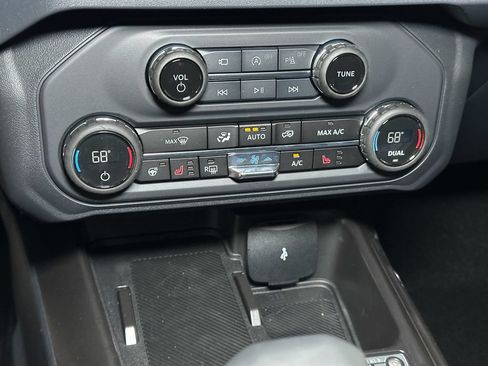 New 2026 Ford Bronco Outer Banks AWD/4WD image 25
