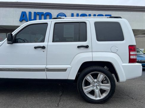 Used 2012 Jeep Liberty Limited Jet w/ Comfort/Convenience Group AWD/4WD image 39