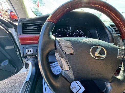 Used 2012 Lexus LS 460 L image 19