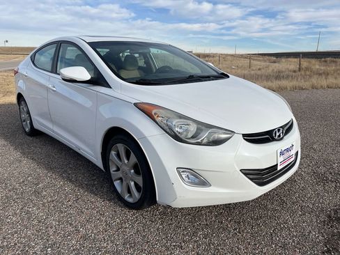 Used 2012 Hyundai Elantra Limited image 3