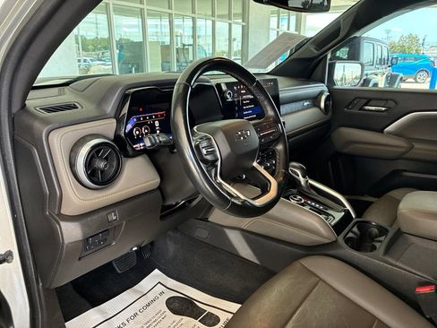 Used 2023 Chevrolet Colorado ZR2 w/ ZR2 Convenience Package III AWD/4WD image 21