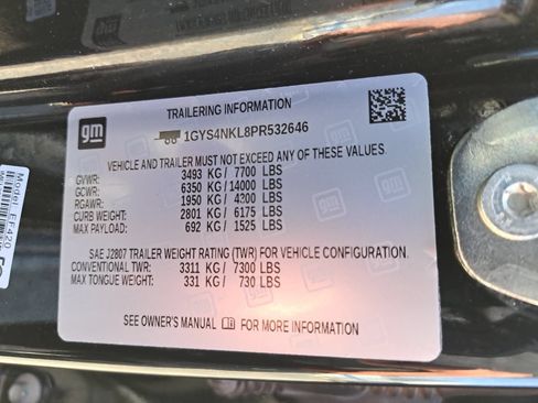 Used 2023 Cadillac Escalade ESV Sport AWD/4WD image 40