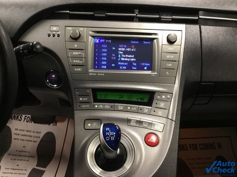 Used 2015 Toyota Prius Three image 52